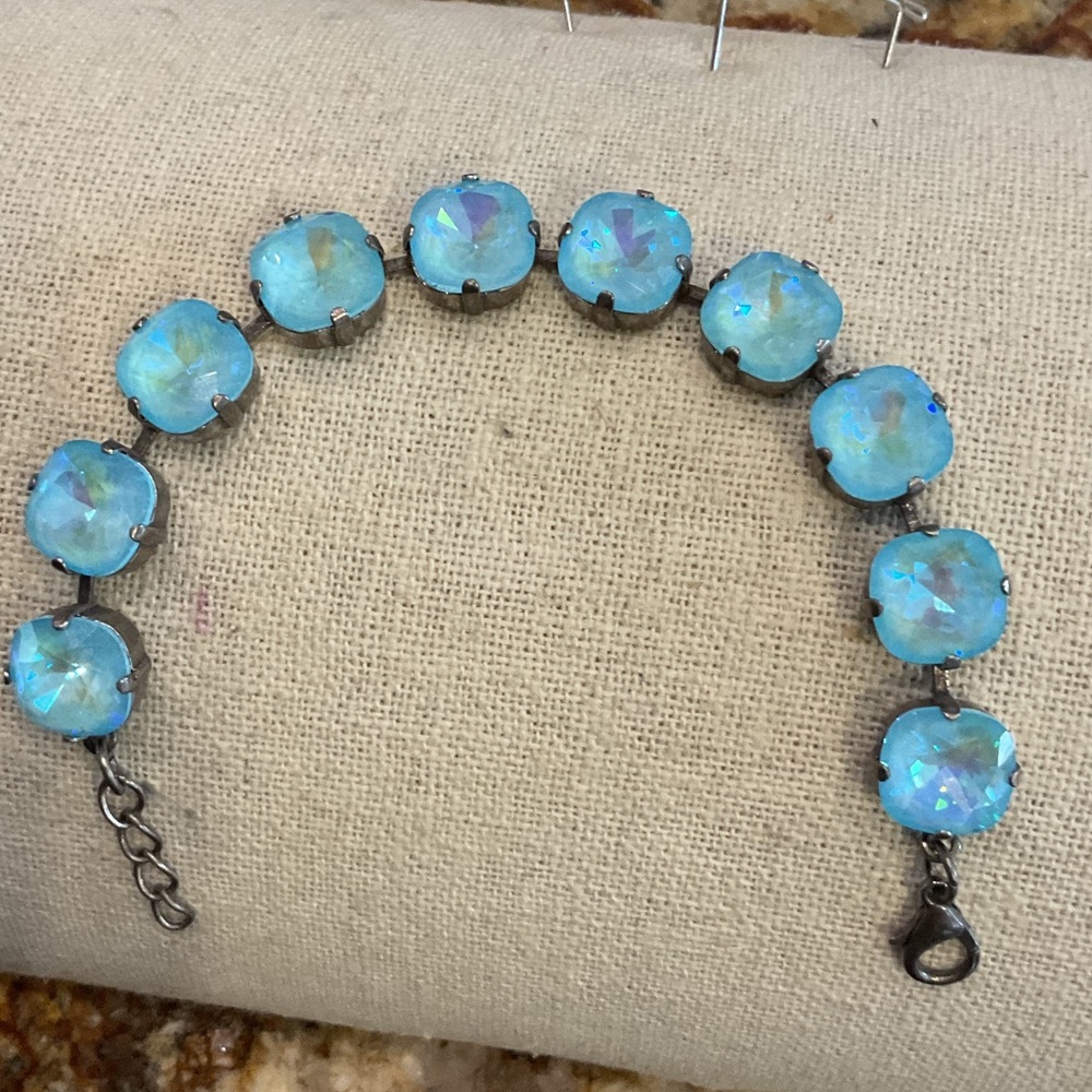Handmade Australian Crystal bracelet